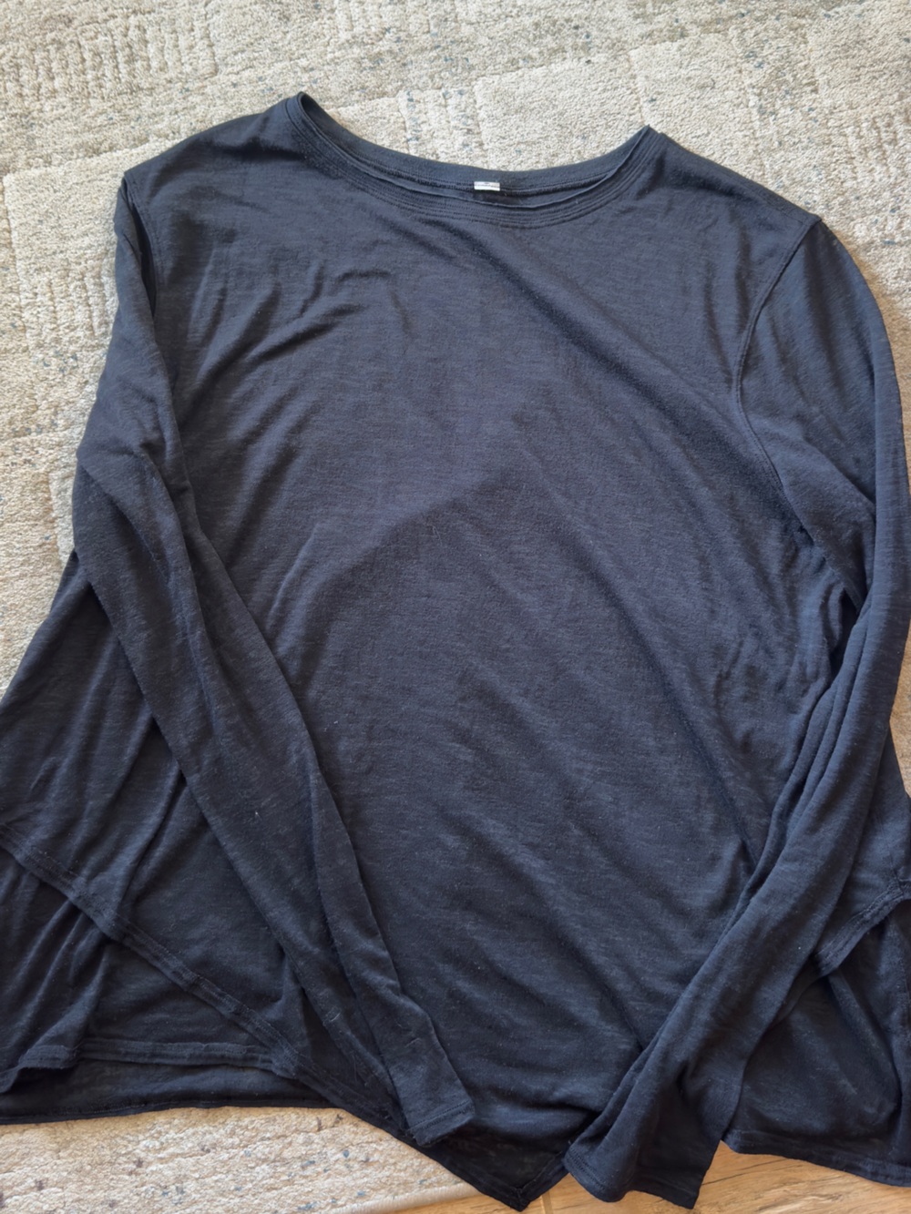 lululemon athletica Women's Black Long Sleeve Tee